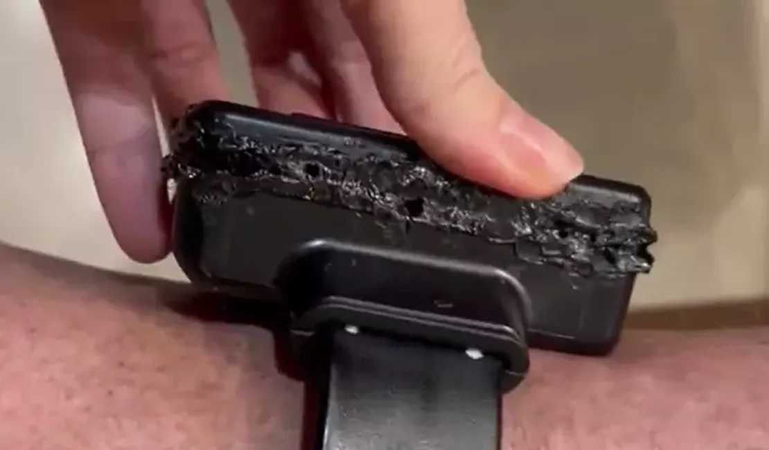 Datafolha: para 54%, Bolsonaro tinha intenção de fugir e 33% acreditam em surto ao danificar tornozeleira