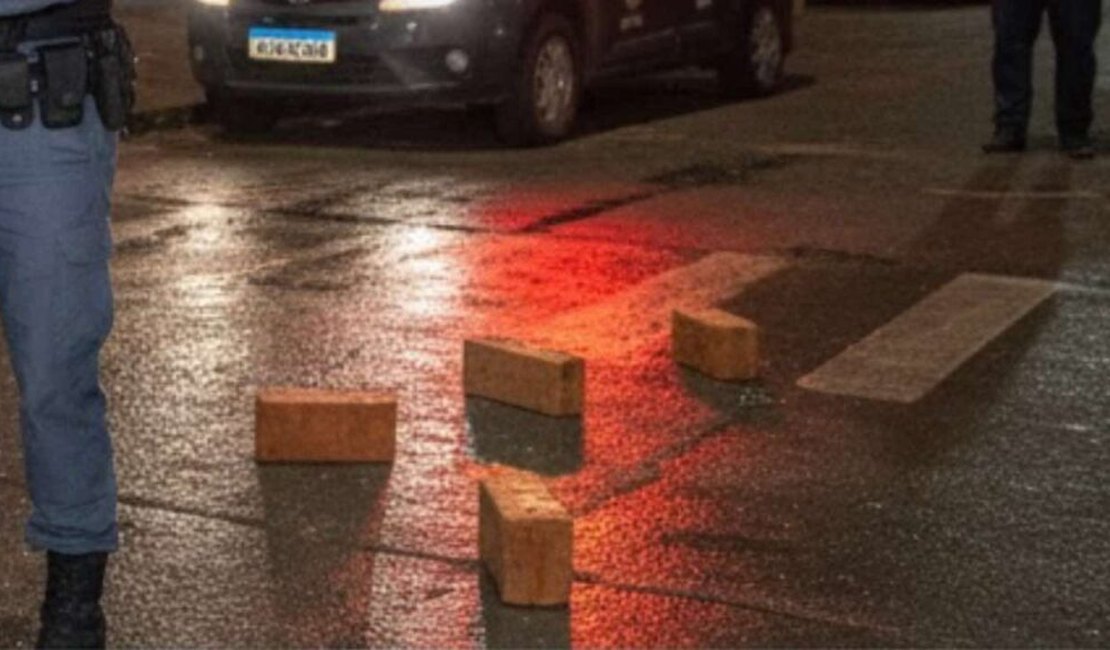 Homem é morto no Centro de Murici; suspeito é preso horas depois