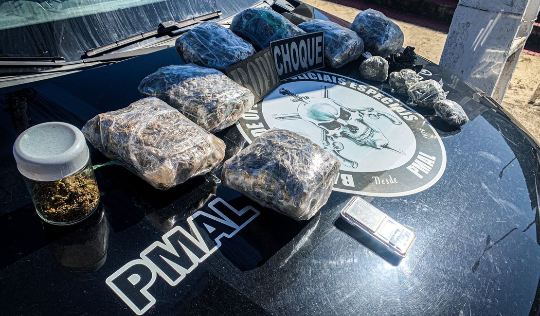 Polícia Militar apreende 122 armas de fogo e 391kg de drogas no mês de Outubro