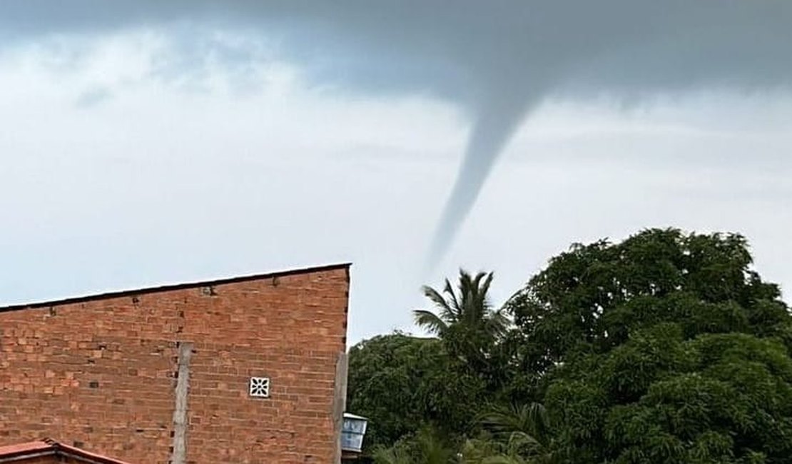 [Vídeo] Meteorologista da Semarh explica fenômeno ocorrido em Coruripe na última sexta (23)