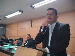 Após pedido do vereador Thiago ML, prefeitura busca solução de problemas na Vila São José