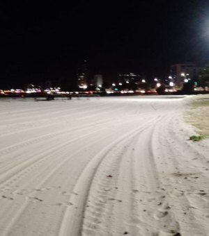 Iluminação na Praia da Avenida e entorno é reforçada para abertura do Verão 2025