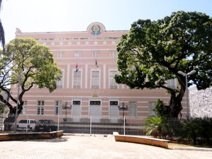 Alagoanos pagarão mais por impostos