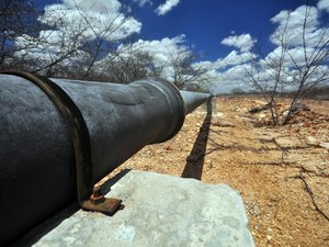 Adutora do Alto Sertão vai beneficiar 130 mil pessoas em Alagoas