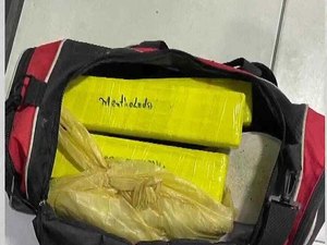 Mais de 30 kg de maconha, cocaína e crack são apreendidos em casa abandonada