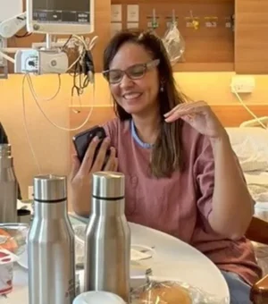 Carlos Alberto de Nóbrega é internado com pneumonia em hospital de São Paulo