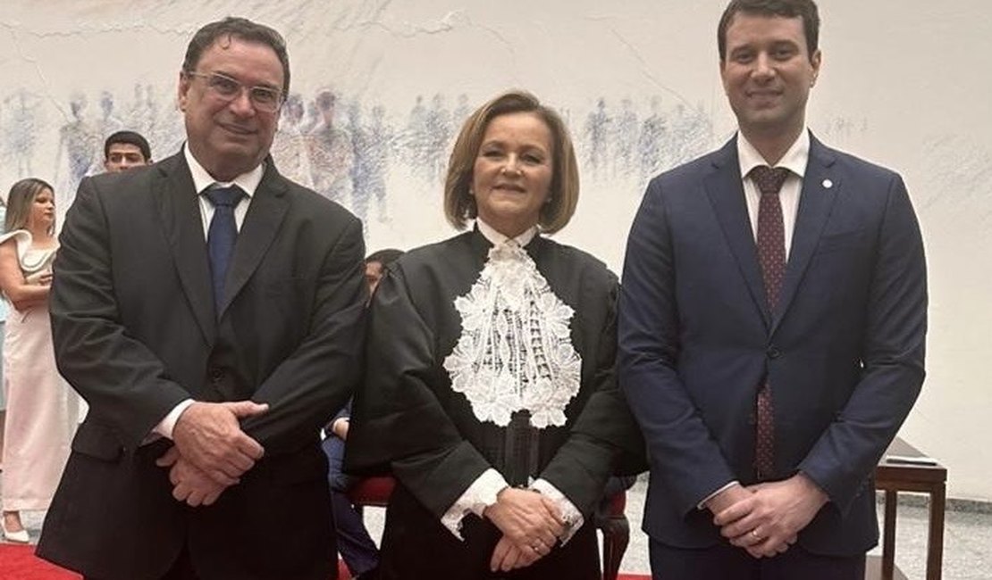 Daniel e Luciano Barbosa representam Arapiraca na posse de Marluce Caldas como ministra do STJ