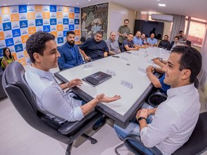 Após aprovação de projeto na Câmara, reunião discute regulamentação de clubes de tiros na capital