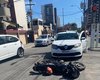 Colisão entre carro e moto deixa motociclista ferido no bairro da Jatiúca, em Maceió