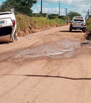 Homem embriagado perde o controle da direção, capota veículo e termina preso em Arapiraca