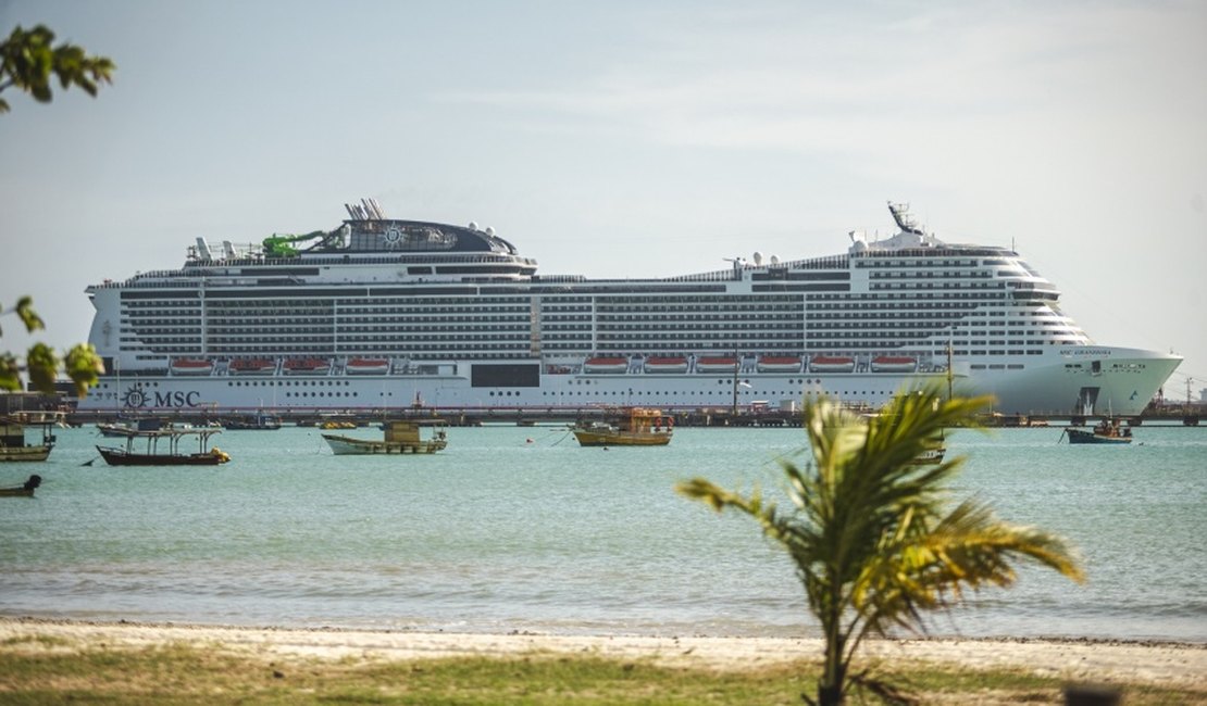 Maceió se destaca como um dos destinos mais procurados no verão, segundo KAYAK