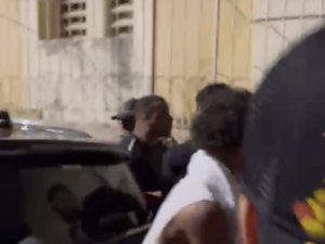 Mc Livinho e equipe são acusados de confusão e agressão em Maceió