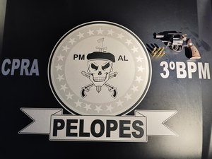 Homem tenta fugir da políca, mas é preso com revólver na zona rural de Craíbas