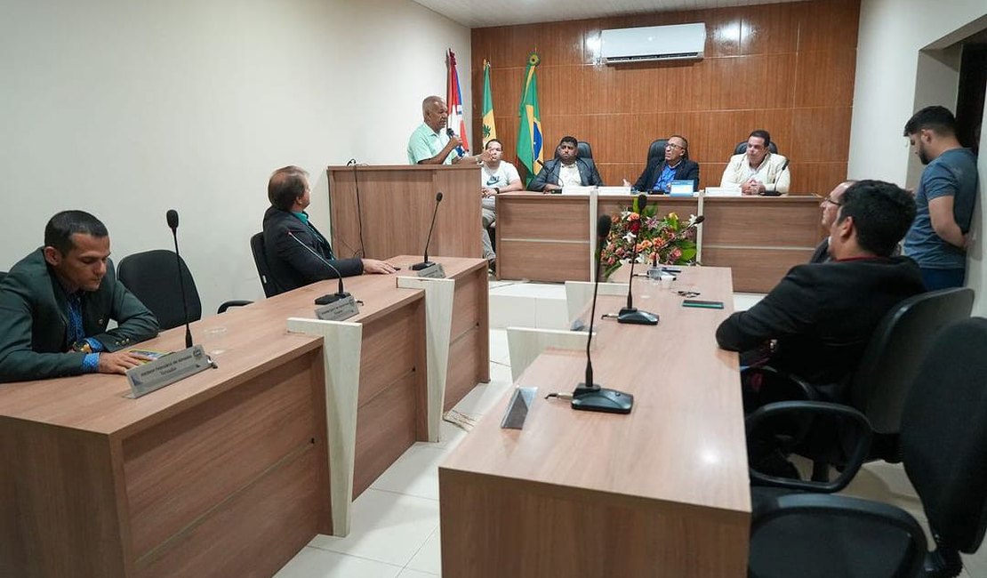 Câmara aprova projeto do prefeito Déo de incentivo fiscal em Japaratinga