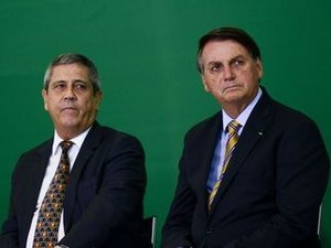 TSE julga nesta terça-feira três ações contra Bolsonaro e Braga Netto