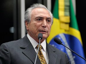 Presidente Michel Temer anuncia medidas de crédito e redução de juros do cartão