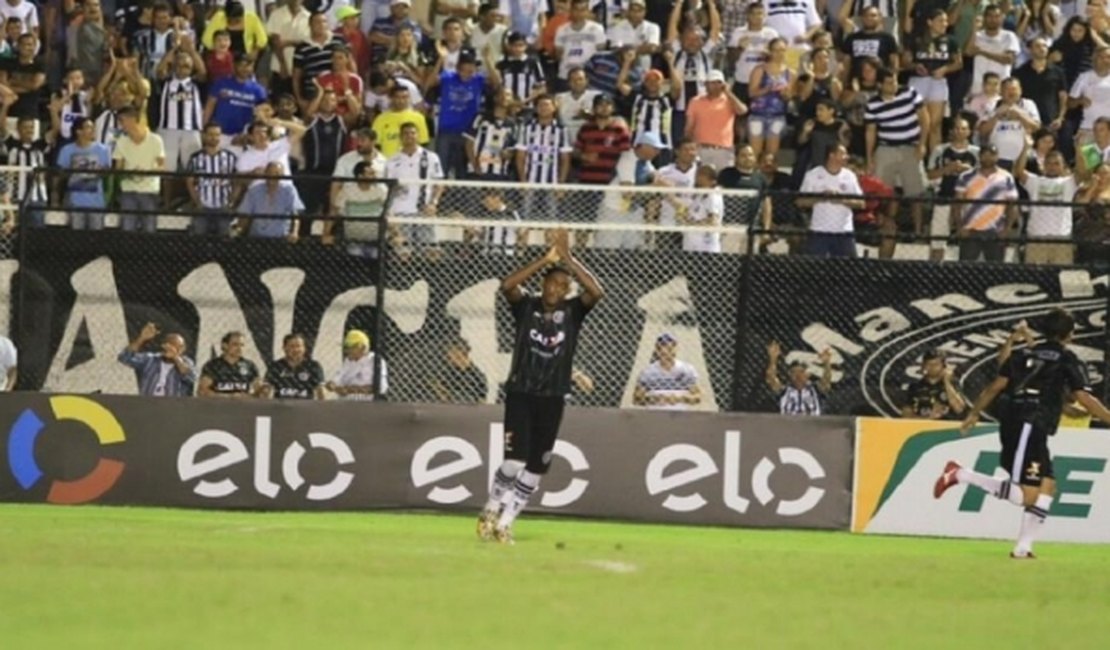 Após voltar a marcar, Alex Henrique fala sobre dificuldades contra o Salgueiro