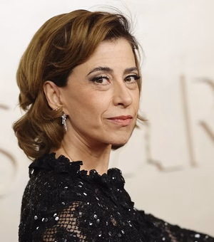Fernanda Torres é convidada para a equipe de votantes do Oscar