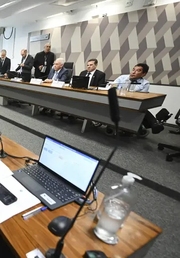 CCJ do Senado aprova PL da Dosimetria e plenário pode votar ainda hoje