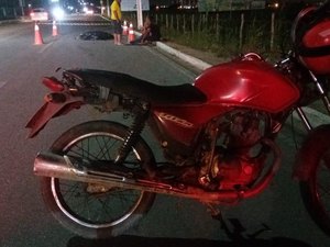 Idoso morre atropelado ao atravessar rodovia em Arapiraca