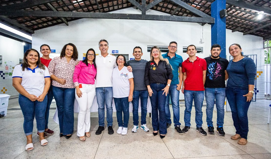 Rafael Brito cria Semana Nacional pelo Direito à Água Potável e Saneamento nas Escolas