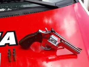 Polícia apreende arma de fogo em Atalaia
