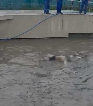 Corpo é arrastado pelo Riacho Salgadinho após fortes chuvas em Maceió