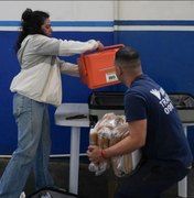 Eleitores vão às urnas no Uruguai neste domingo (24) em disputa acirrada