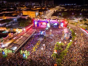 JHC e Rodrigo Cunha abrem São João e destacam fortalecimento do turismo e cultura em Maceió