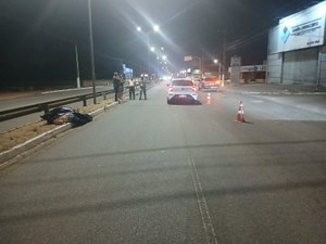 Colisão entre carro e bicicleta deixa ciclista morto na rodovia AL-220 em Arapiraca