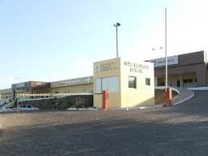 Hospital de Santana do Ipanema suspende visitas à pacientes internados na UTI