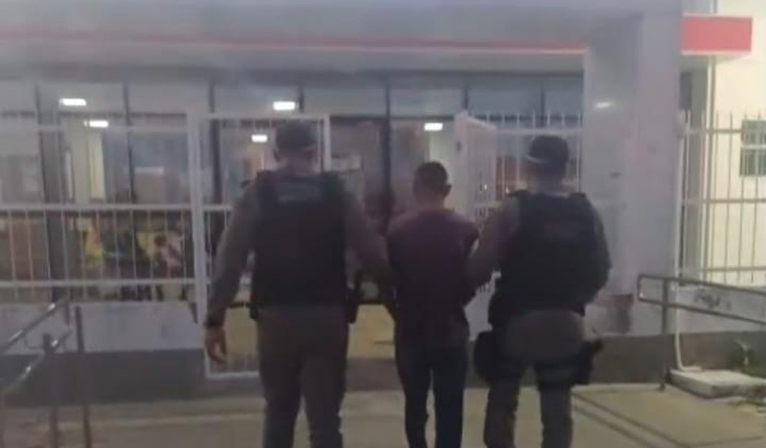 Homem é preso por espancar e ameaçar matar o próprio pai em Água Branca