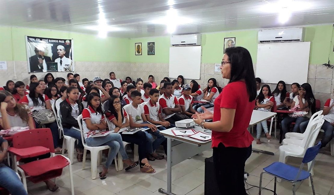 Prefeitura de município do Agreste prepara estudantes para a Prova Brasil