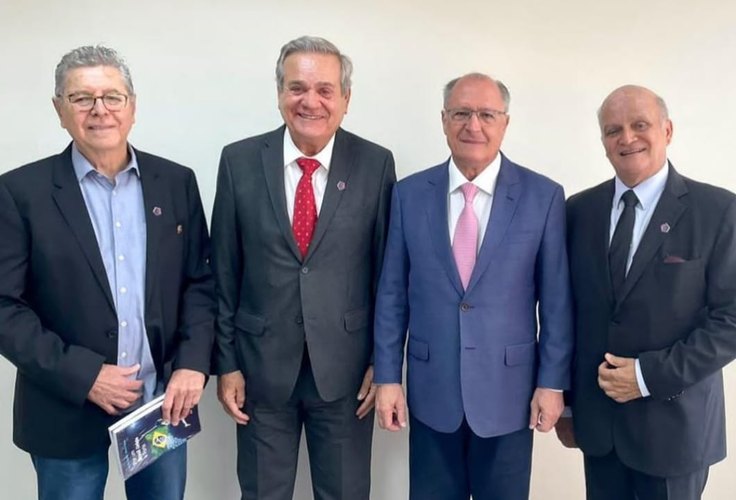 Ronaldo Lessa encontra vice Geraldo Alckmin em evento de engenharia em SP