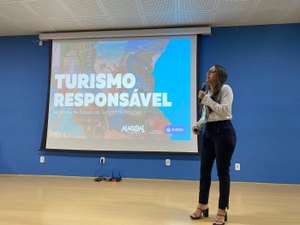 Setur apresenta ações de turismo sustentável em oficina de planejamento do Projeto Orla de Maceió