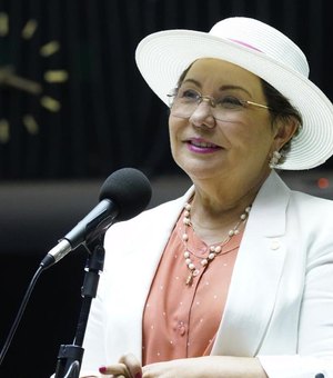 Tereza Nelma recebe Premio Congresso em Foco, entre as melhores parlamentares do Brasil