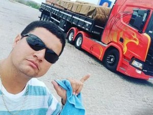 Caminhoneiro de Arapiraca morre em acidente envolvendo três veículos na BR 316