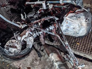 Motos são incendiadas em garagem na cidade de União dos Palmares