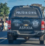 Polícia descobre esconderijo de desmonte de motos roubadas, em Arapiraca
