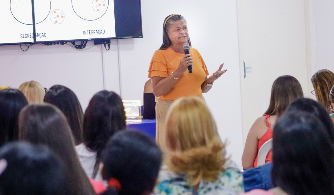 Secretaria de Educação de Palmeira promove seminário sobre síndrome de Down