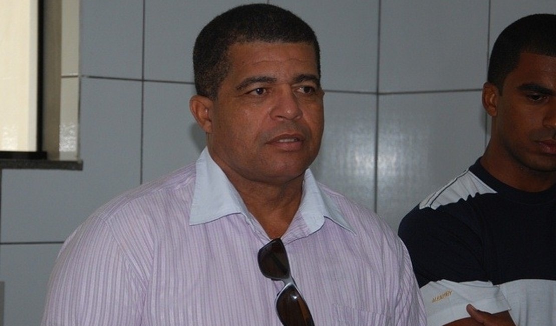 Laelson Lopes é o novo técnico do CSE