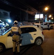 Operação Lei Seca flagra 35 infrações de trânsito em Maceió