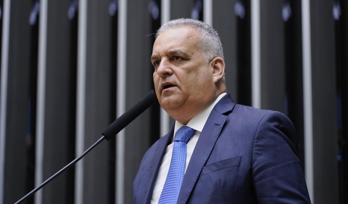 Alfredo Gaspar propõe limite para juros em consignado com FGTS para trabalhadores CLT