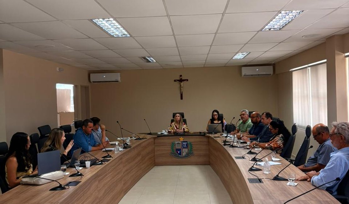 MPAL acompanha cadastro de usuários do Canal do Sertão e tratativas para cobrança de água