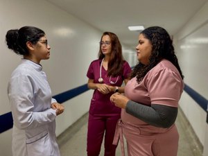 Fonoaudiólogos do Hospital de Emergência do Agreste ajudam na recuperação de vítimas de AVC