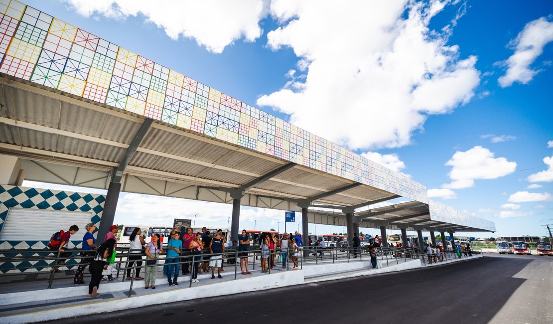 Terminal do Eustáquio Gomes atende milhares de moradores da parte alta