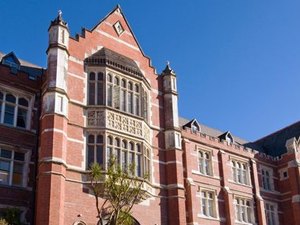 Universidade da Nova Zelândia oferece bolsas para programas de doutorado