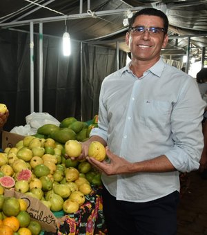 [Vídeo] Feira Agrária reúne produtores familiares e aquece a economia local em Limoeiro de Anadia