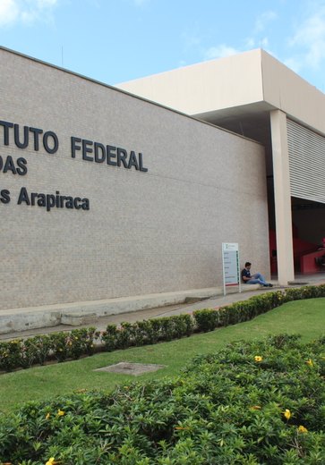 Ifal abre concurso para professores com 52 vagas e salários atrativos em Alagoas