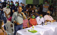 Gilvânia Barros lança programa Renda Arapiraca, em evento no Caititus